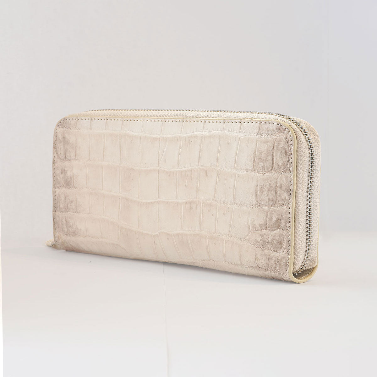 クロコダイル財布 ISOLA