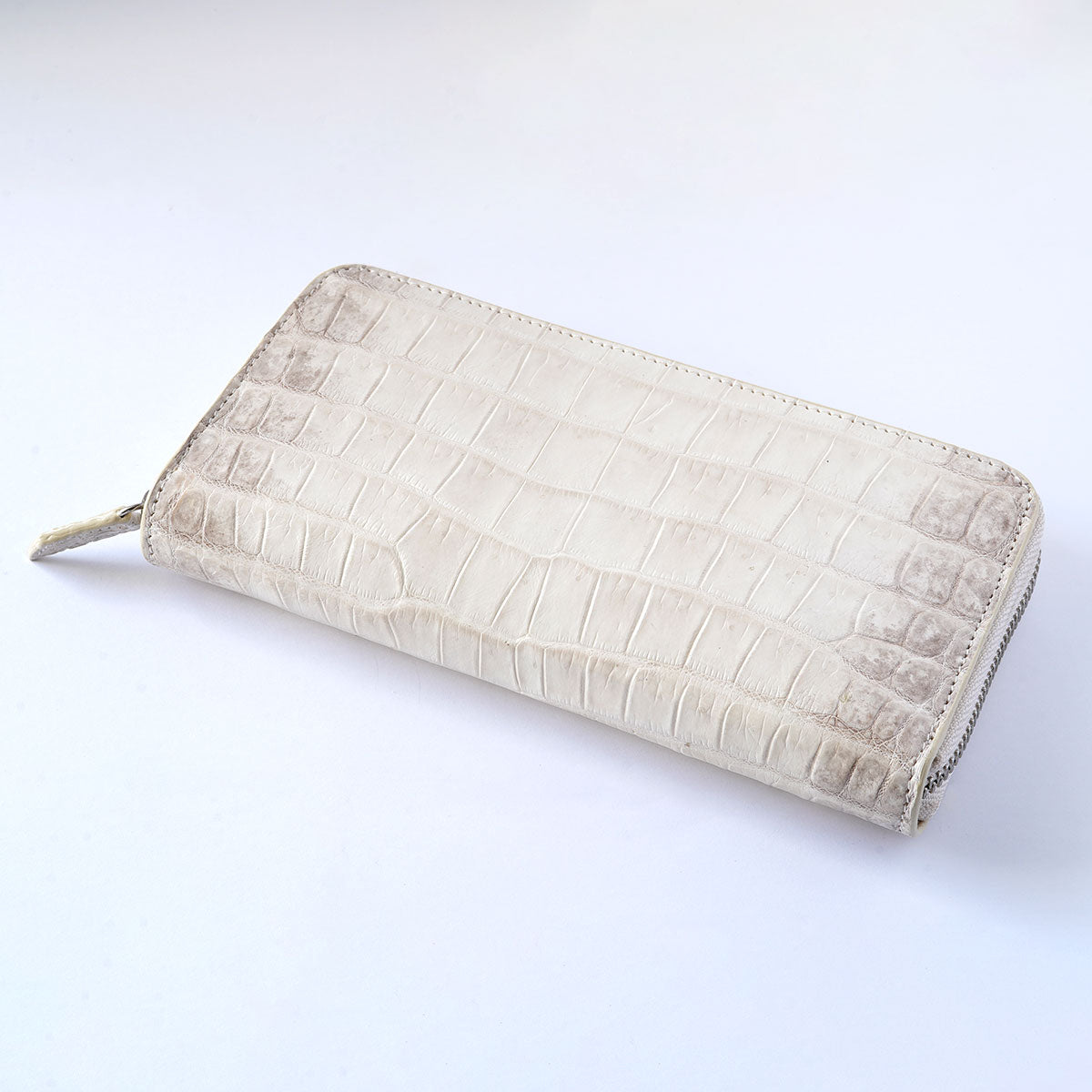 クロコダイル財布 ISOLA
